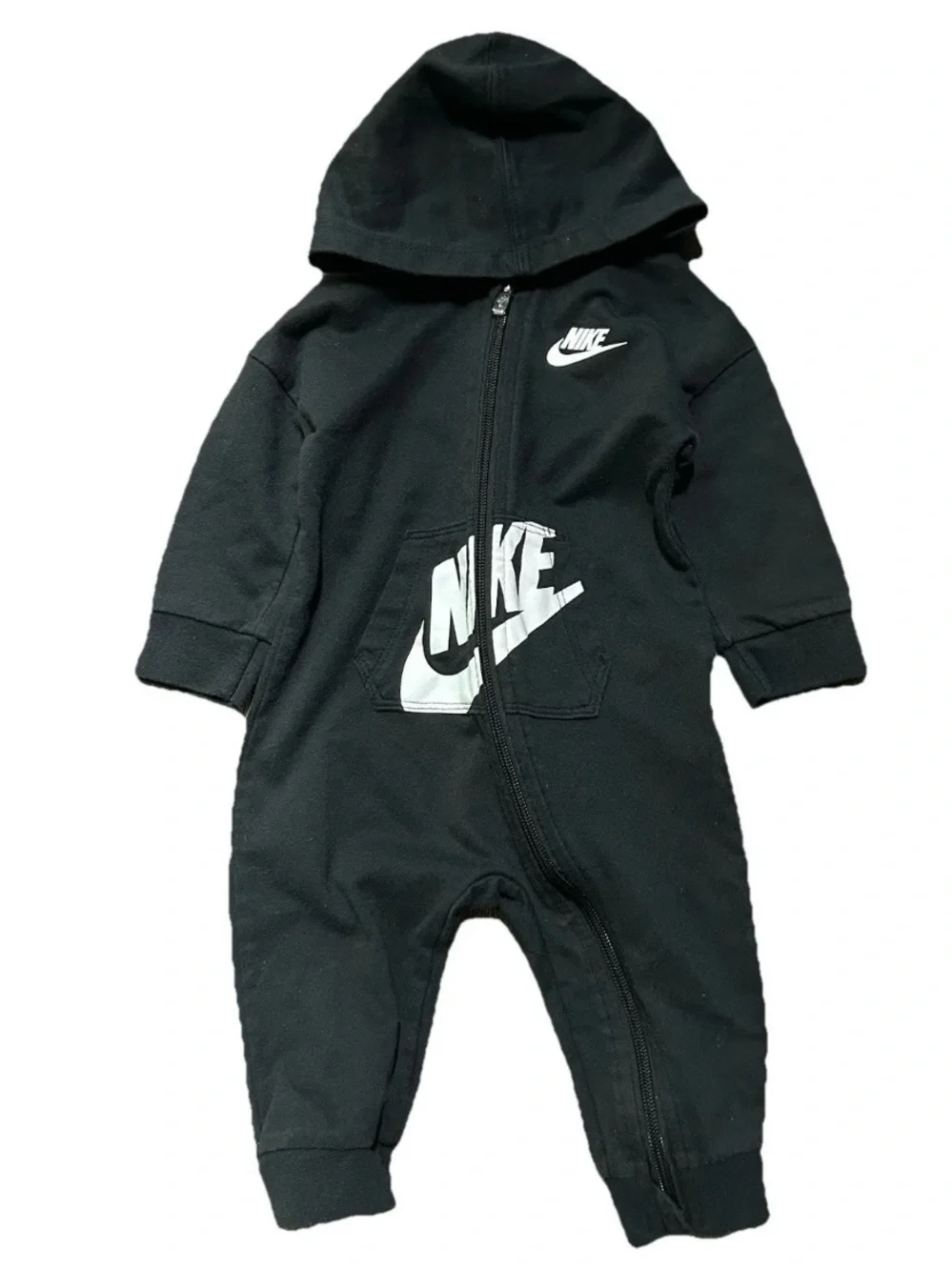 Nike set five